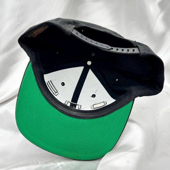 ONE MIAMI Snapback Hat by The Classics Yupoong – Black Adjustable Cap - Picture 5 of 6